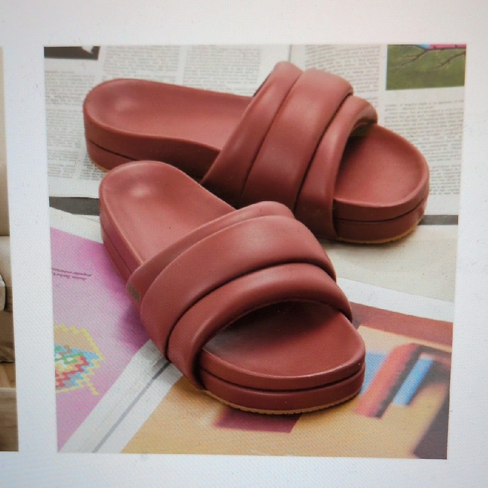 Comfort Foam Slide Sandals in Dusty Rose - Women's
